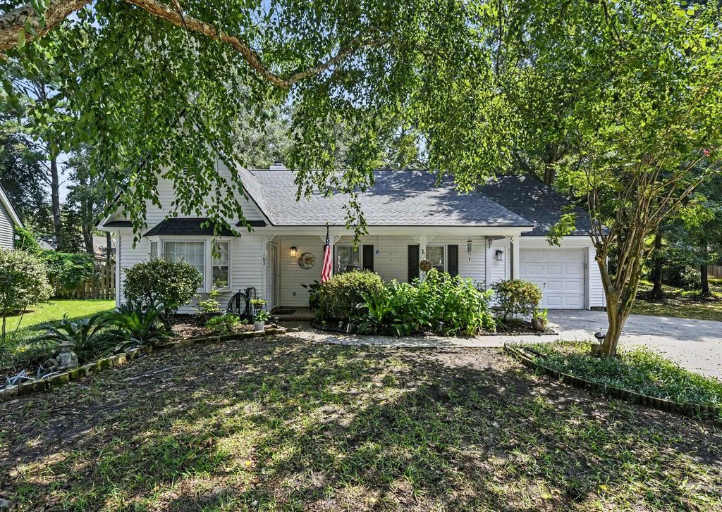 105 Welwyn Road, Summerville