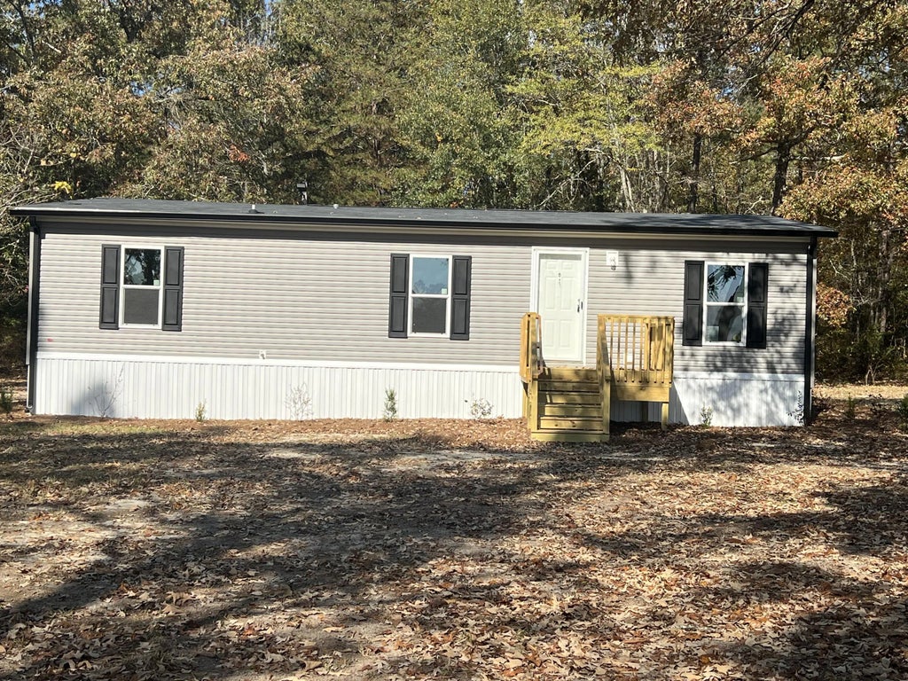 200 Dearborn Road, Swansea