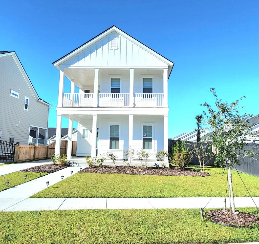 239 Citrus Drive, Summerville