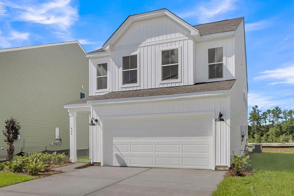 420 Colfax Lane, Summerville