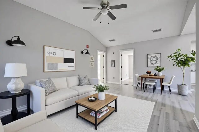 Photo of 414 Courtland Drive, Summerville SC