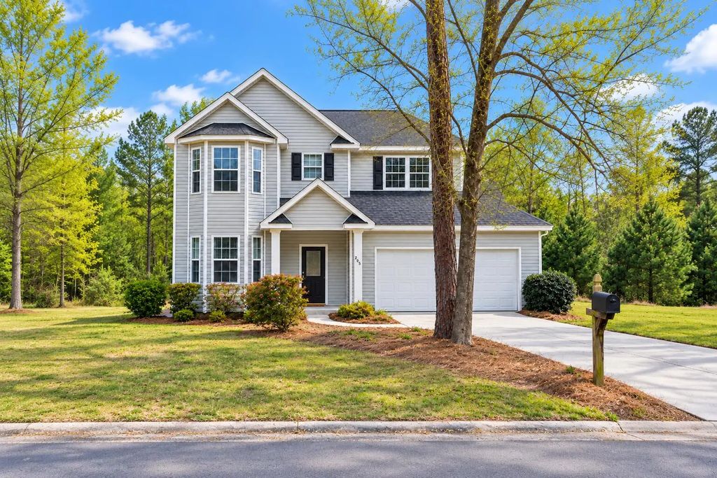 205 Sheridan Drive, Columbia