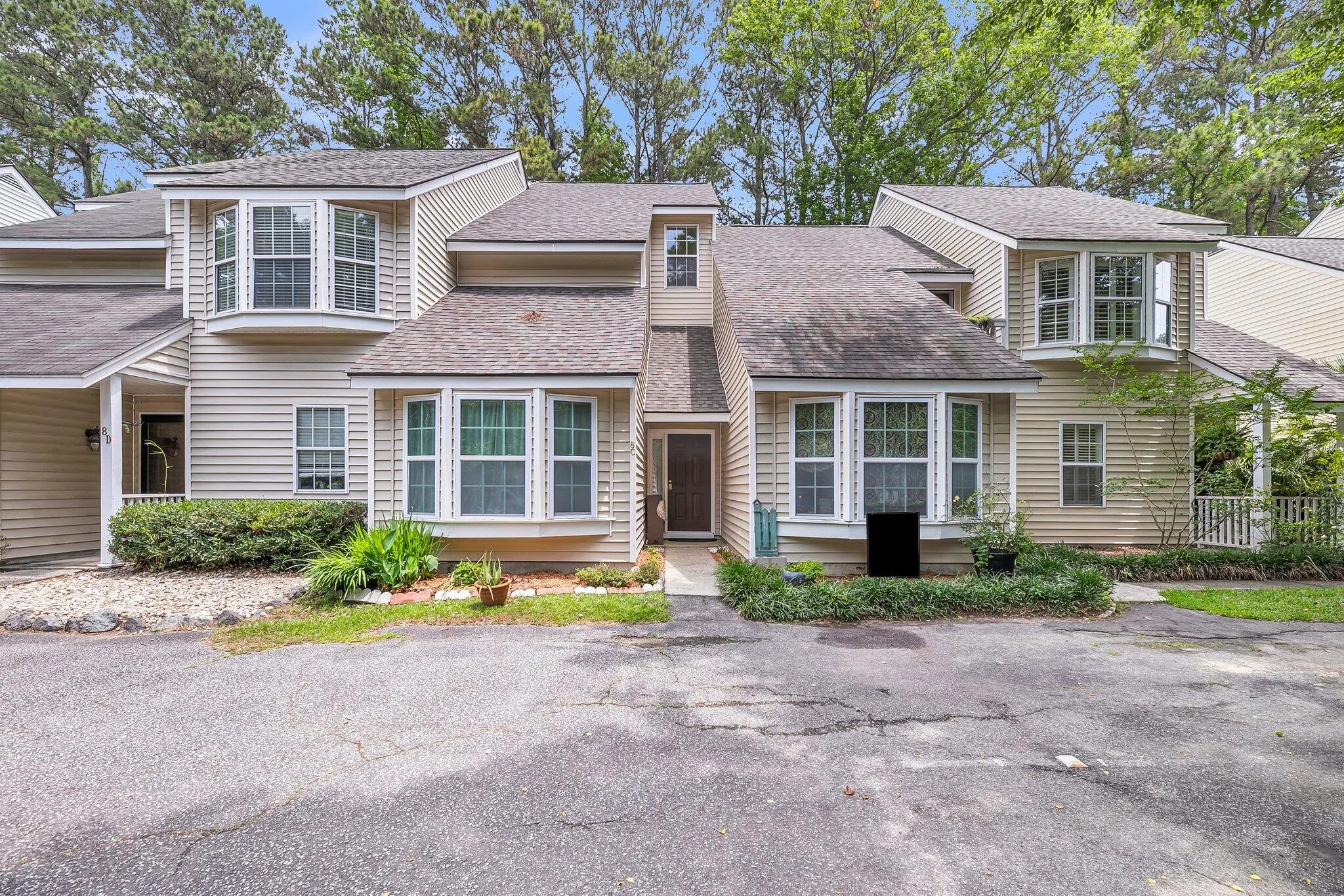 Photo of Listing #25012997