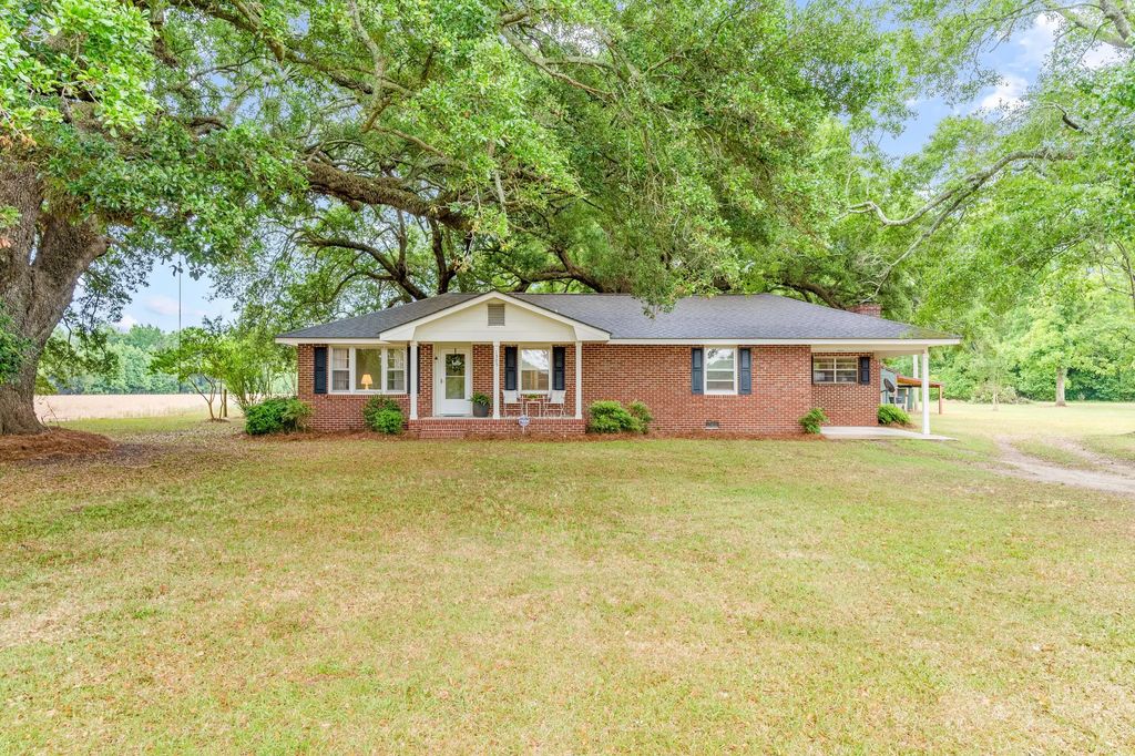 1505 Midway Road, Elloree