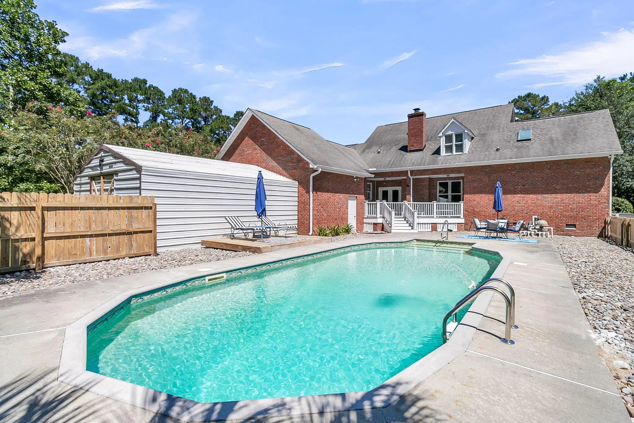 Photo of Listing #25024343