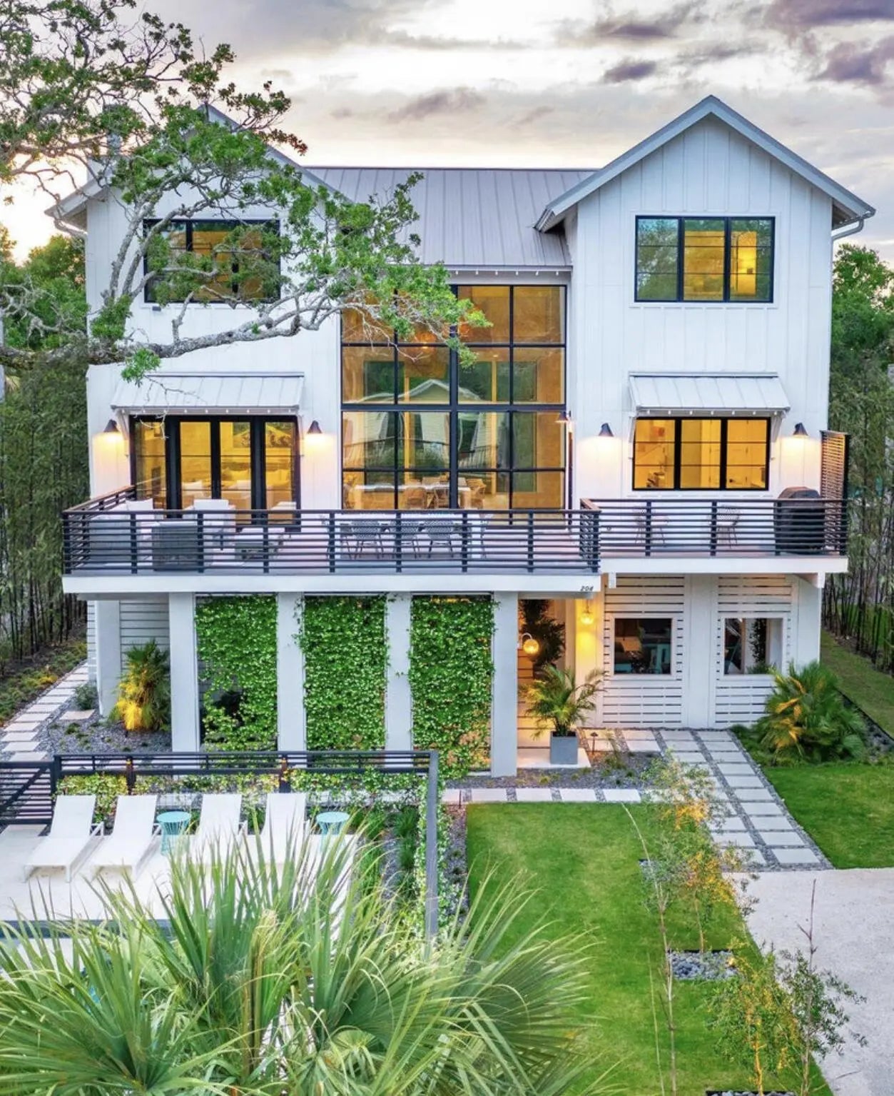 Photo of Listing #25008107