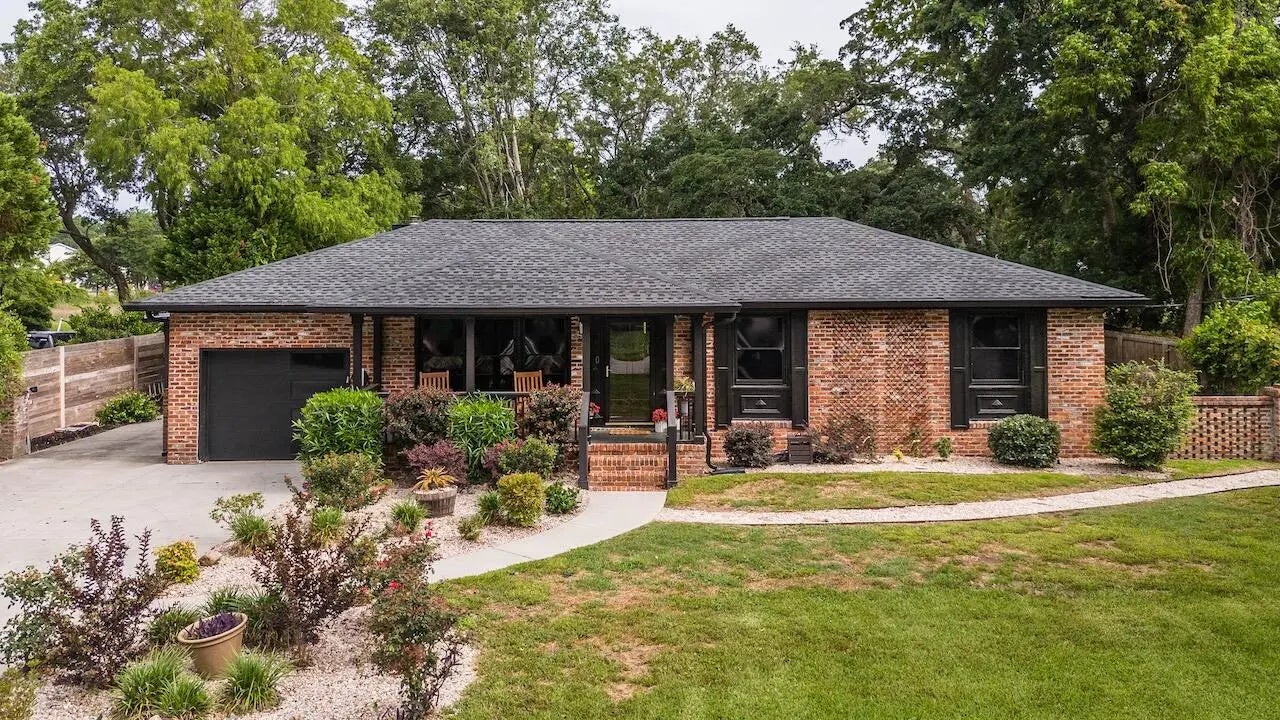 Photo of Listing #25016427