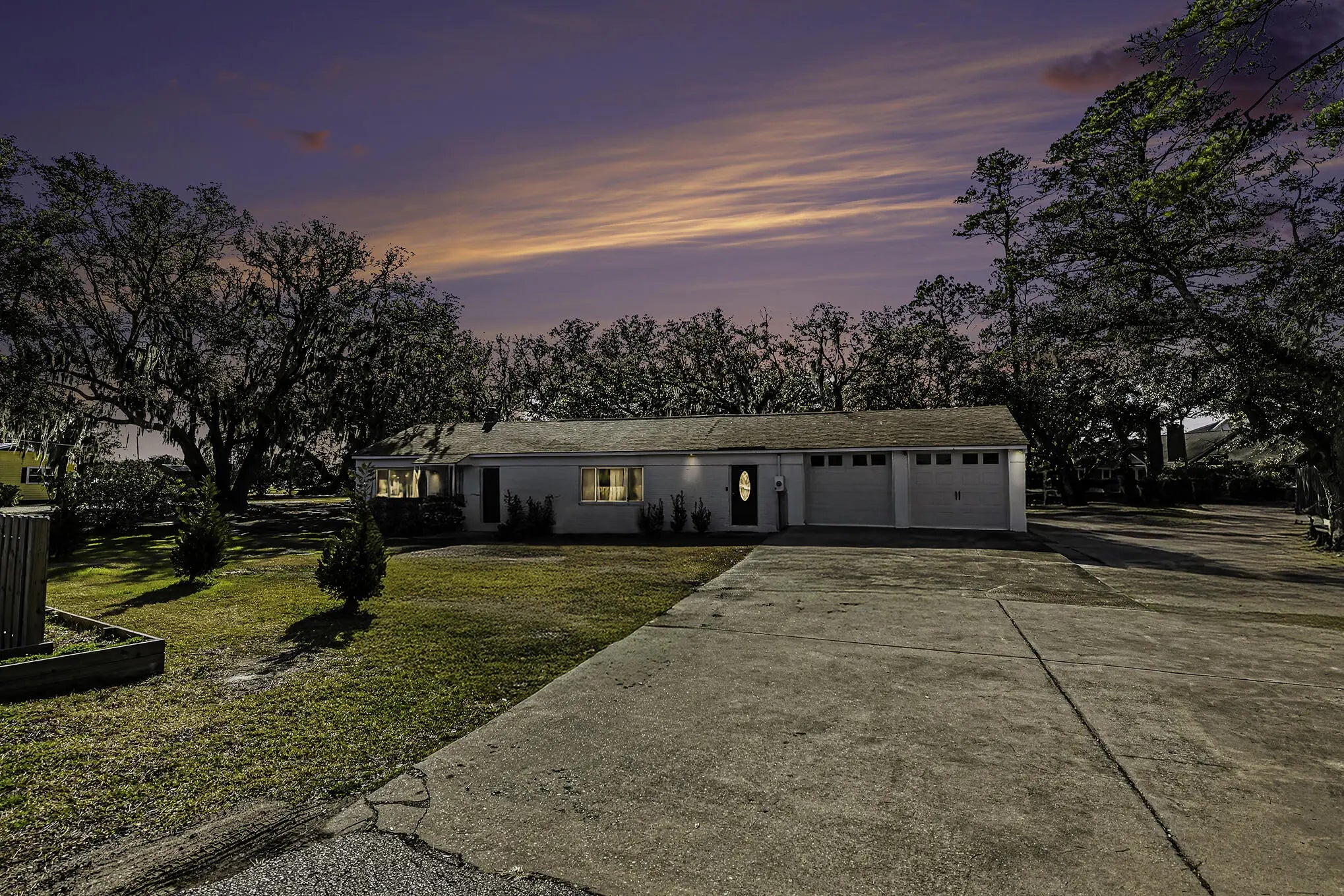 Photo of Listing #26000829