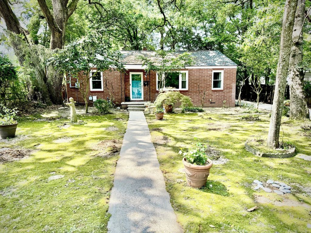 1171 Braddock Avenue, North Charleston