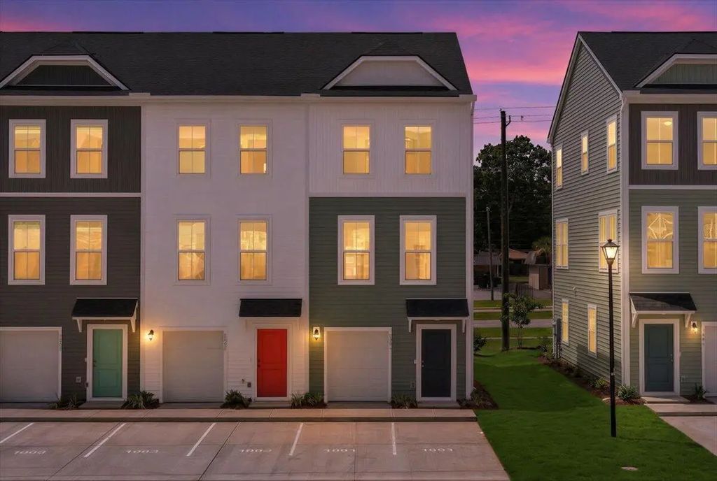 4633 Forest Hills Drive 1002, North Charleston