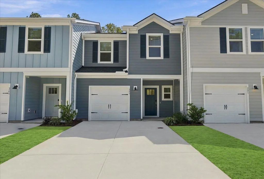 203 Brook Run Drive, Moncks Corner