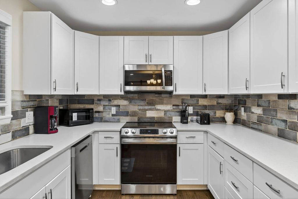 112 Pullman Avenue, Summerville
