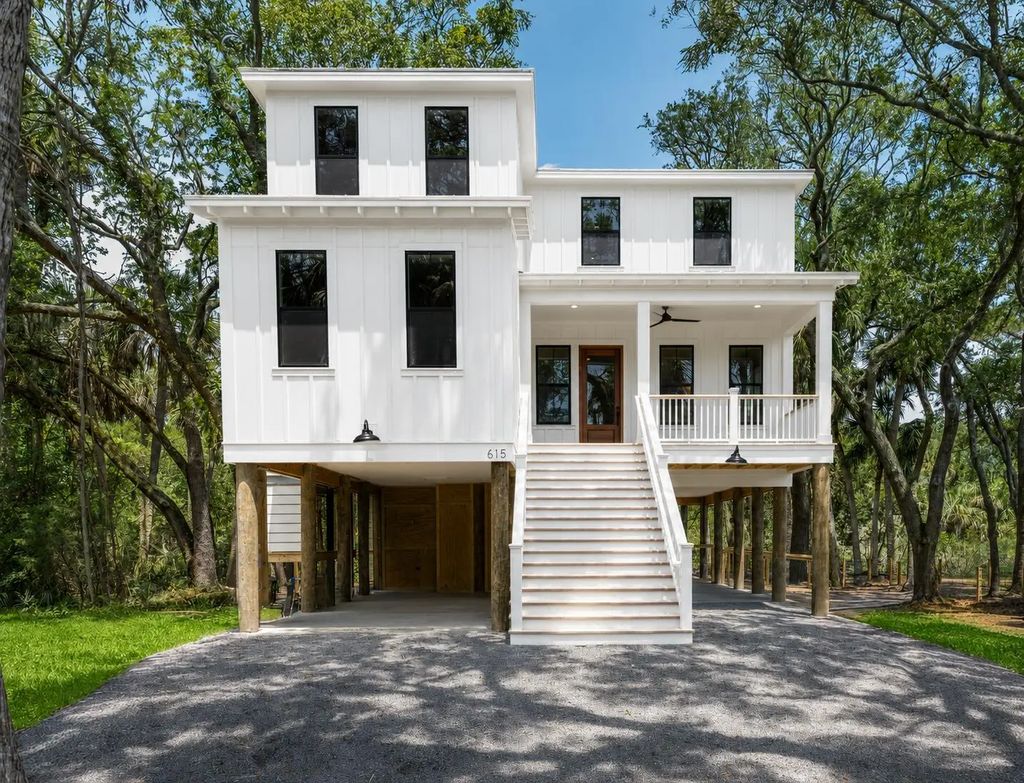 617 Dolphin Street, Edisto Island