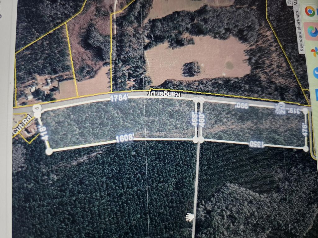 Ranger Drive, Cross
