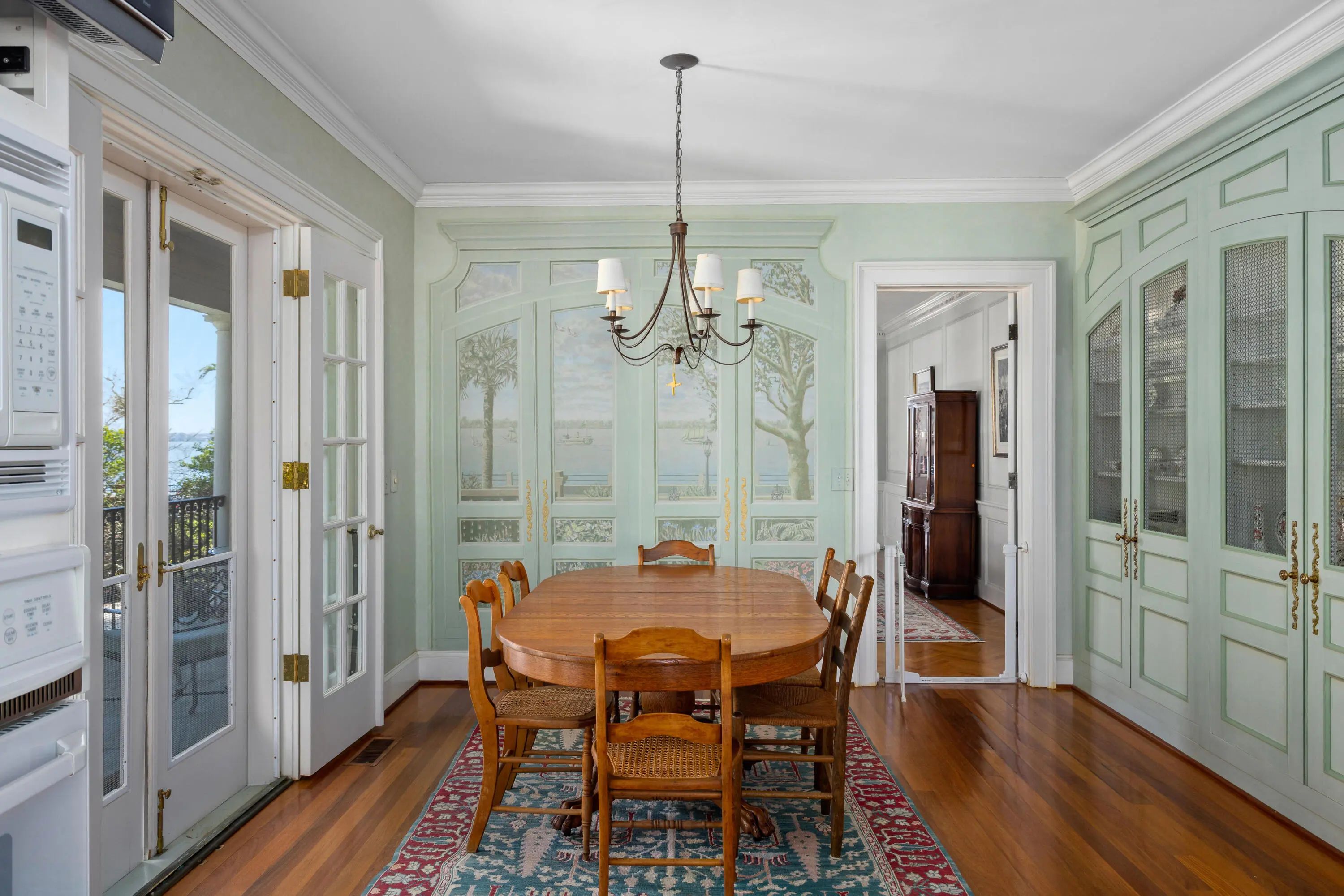 28 Murray Boulevard, Charleston, SC, 29401