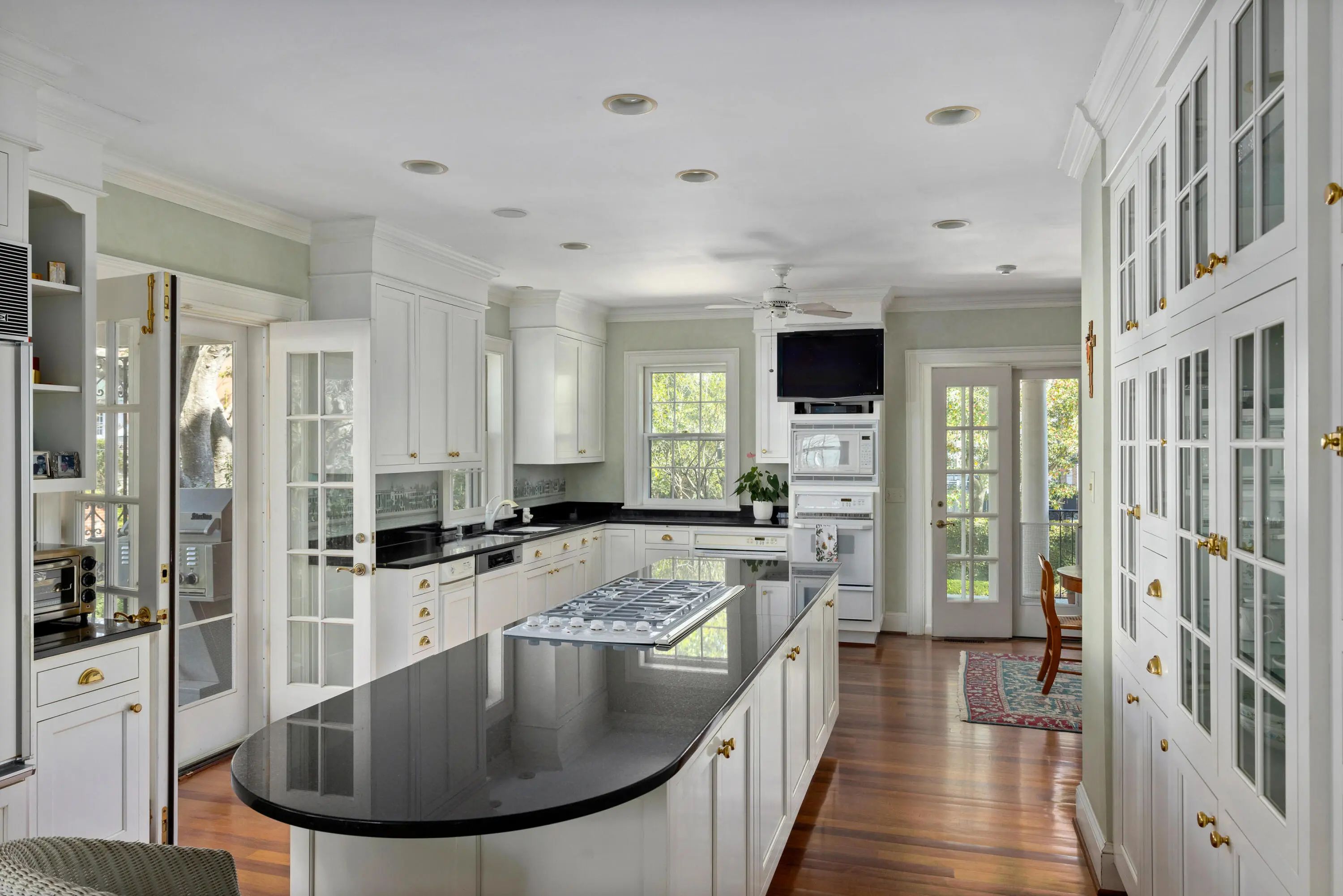 28 Murray Boulevard, Charleston, SC, 29401