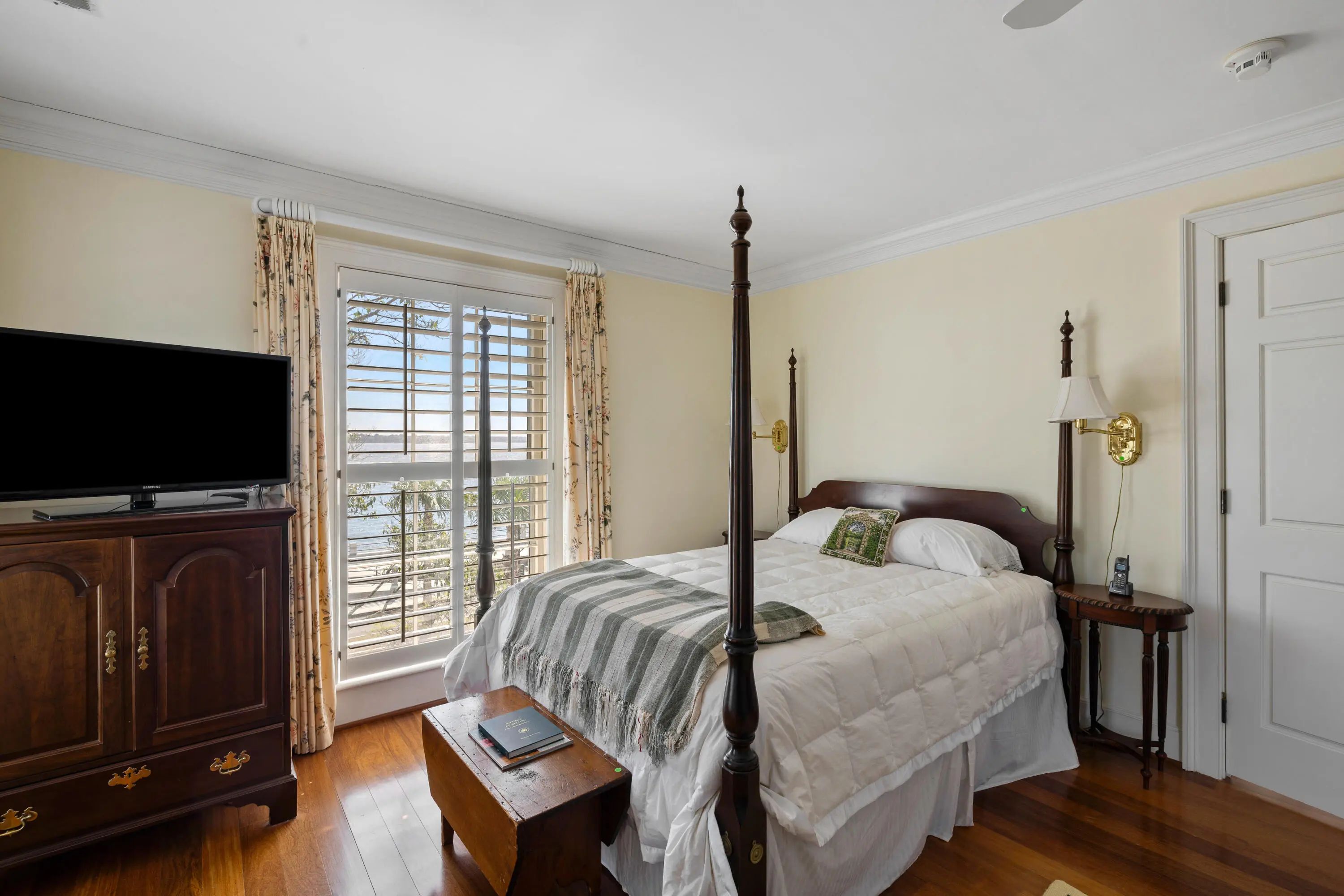 28 Murray Boulevard, Charleston, SC, 29401
