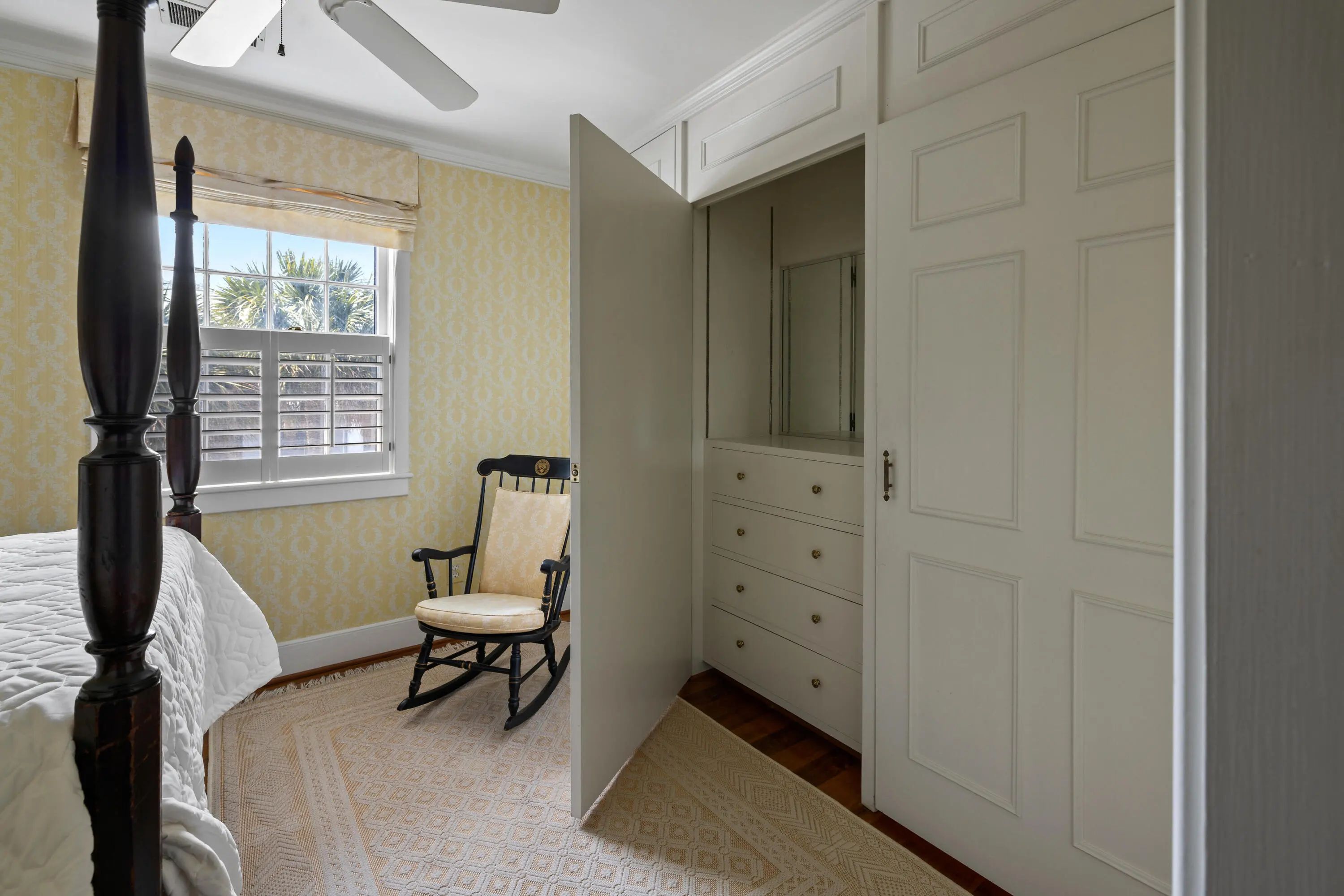 28 Murray Boulevard, Charleston, SC, 29401