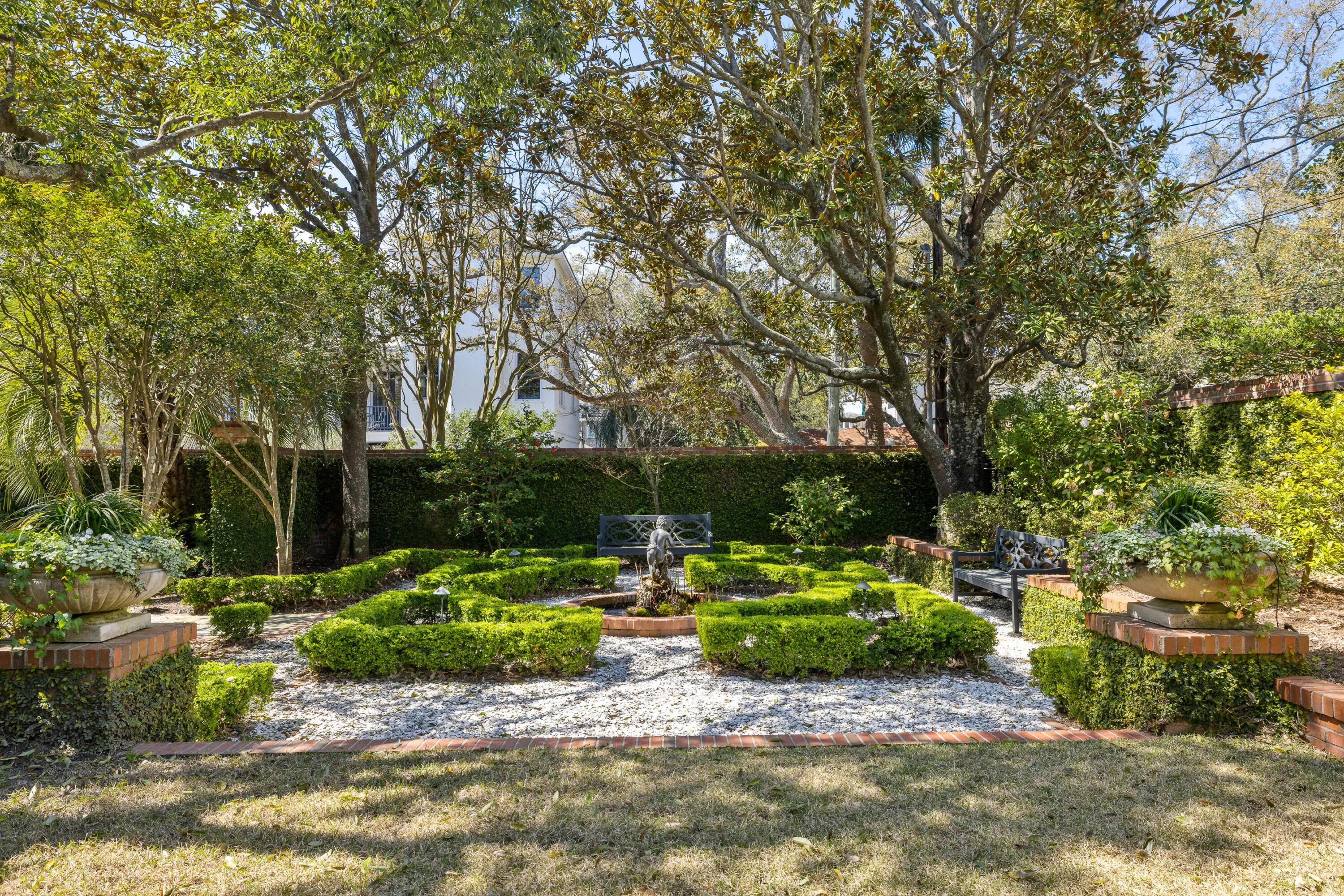 28 Murray Boulevard, Charleston, SC, 29401