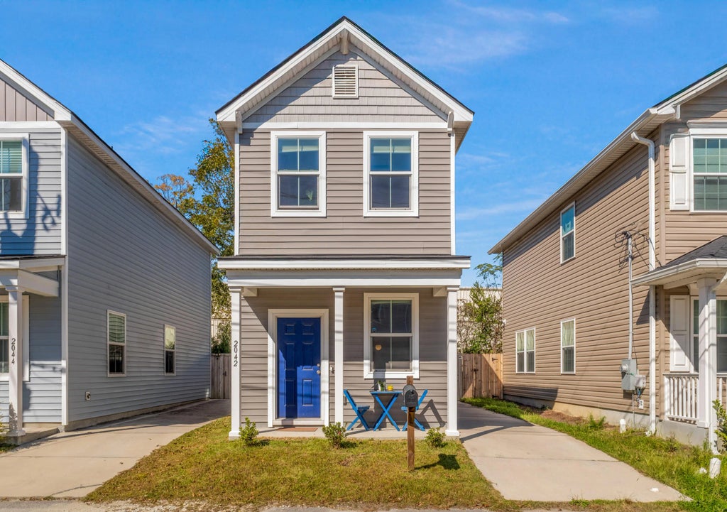 2042 Arbutus Avenue, North Charleston