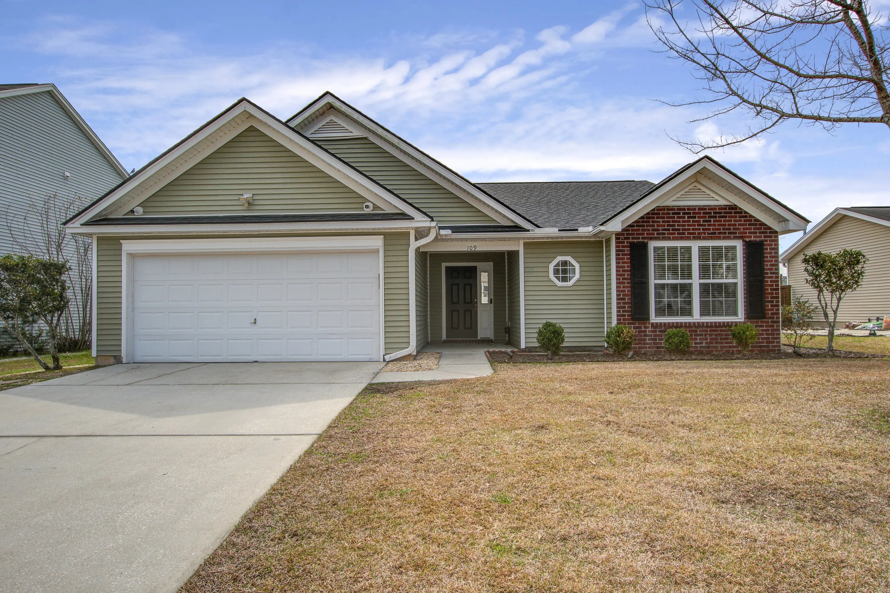 Photo of Listing #25005620