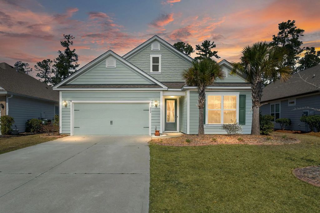 228 Shortmarsh Street, Summerville