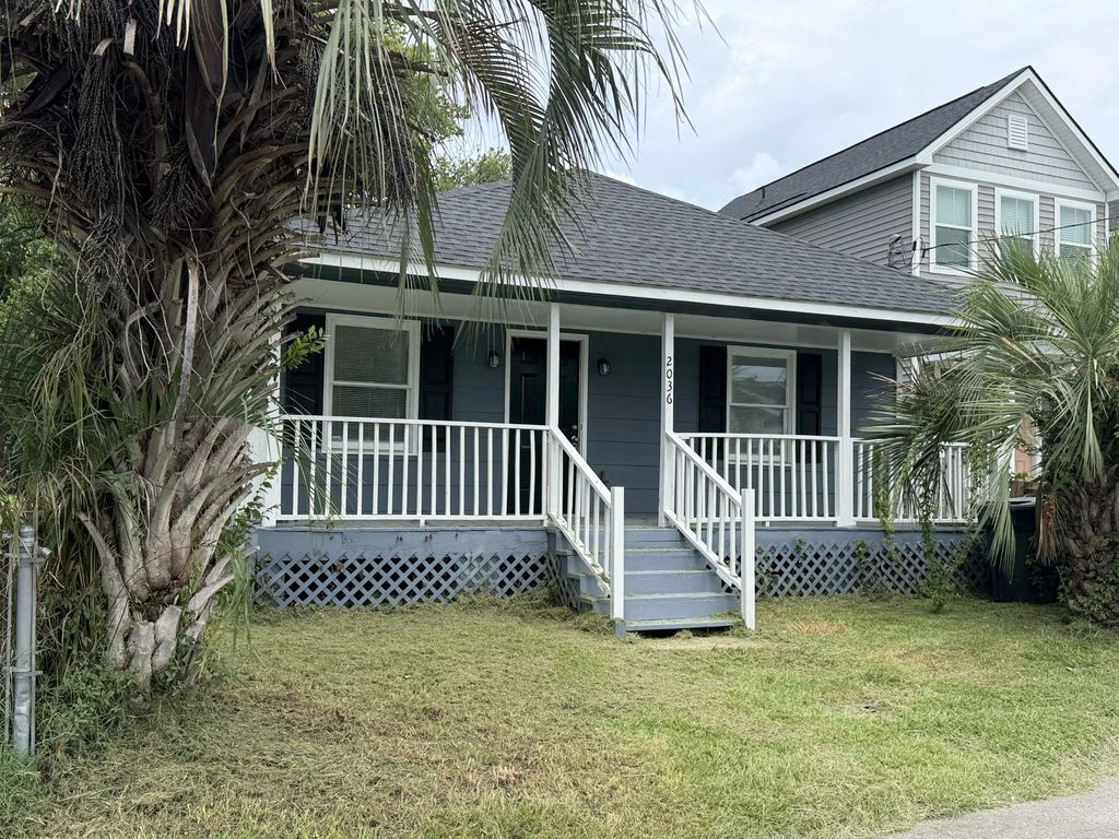 2036 Delaware Avenue, North Charleston