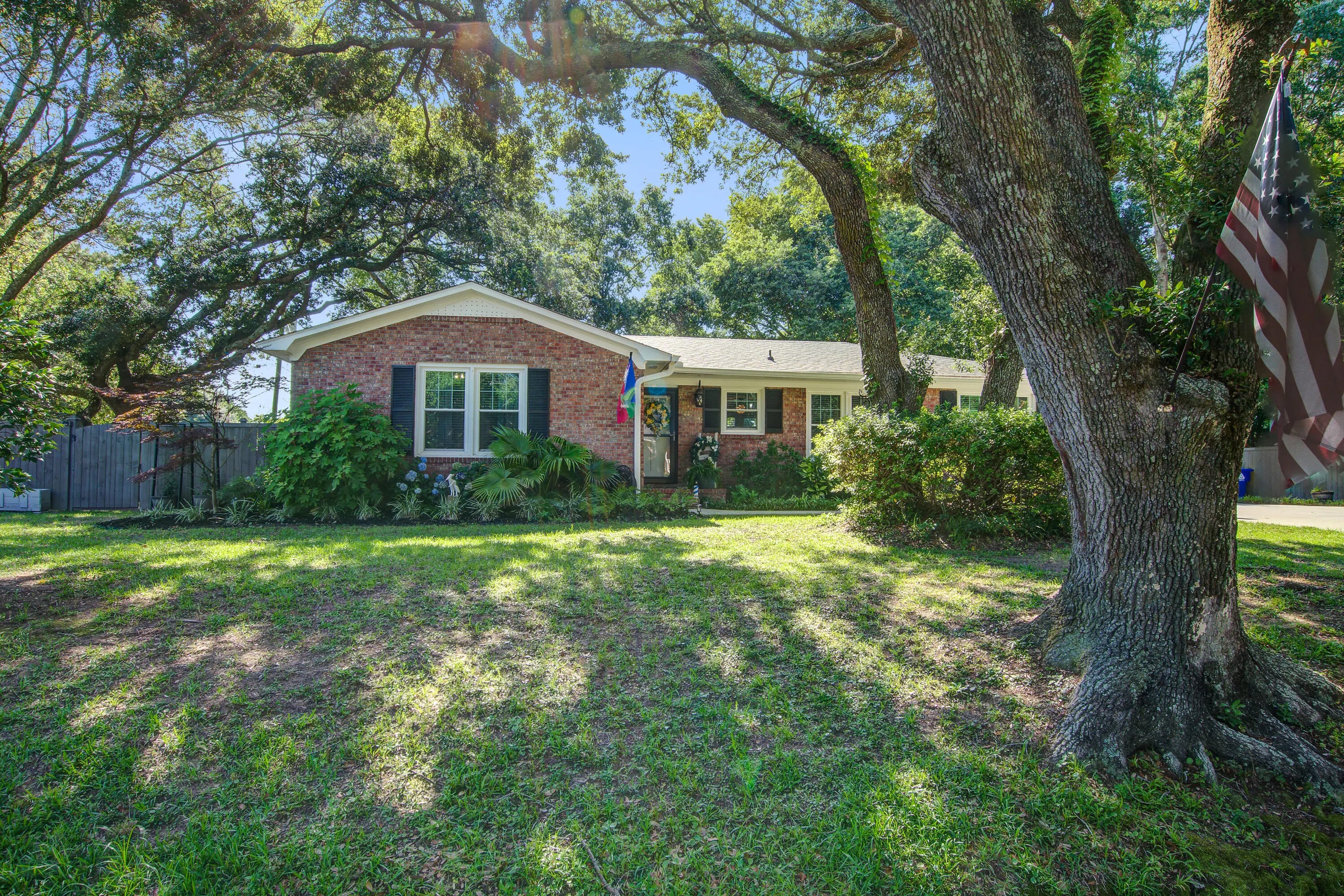 Photo of Listing #25017280