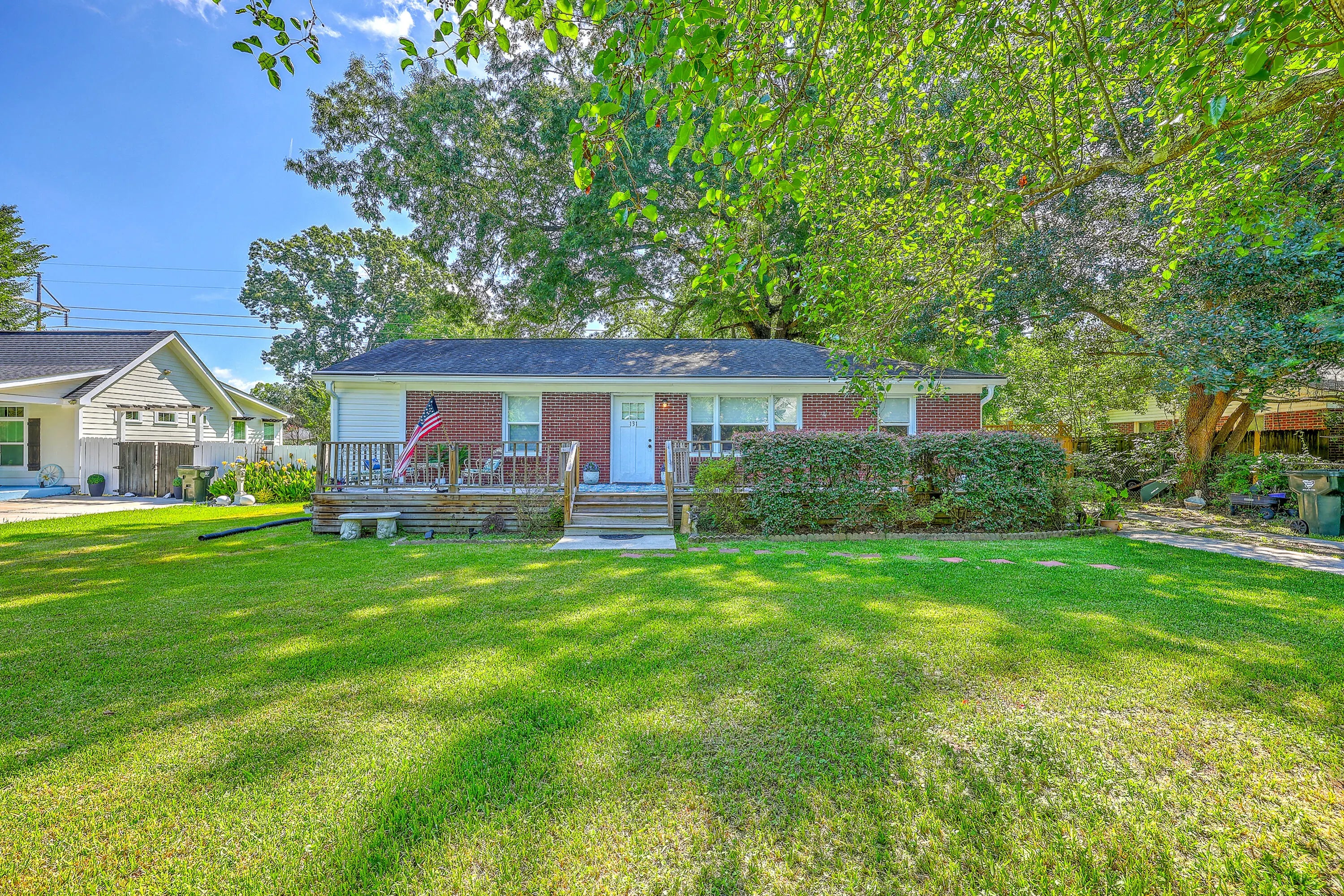 Photo of Listing #25018032