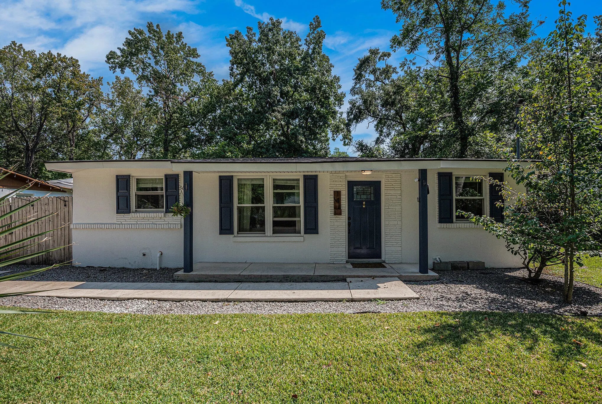 Photo of Listing #25025590