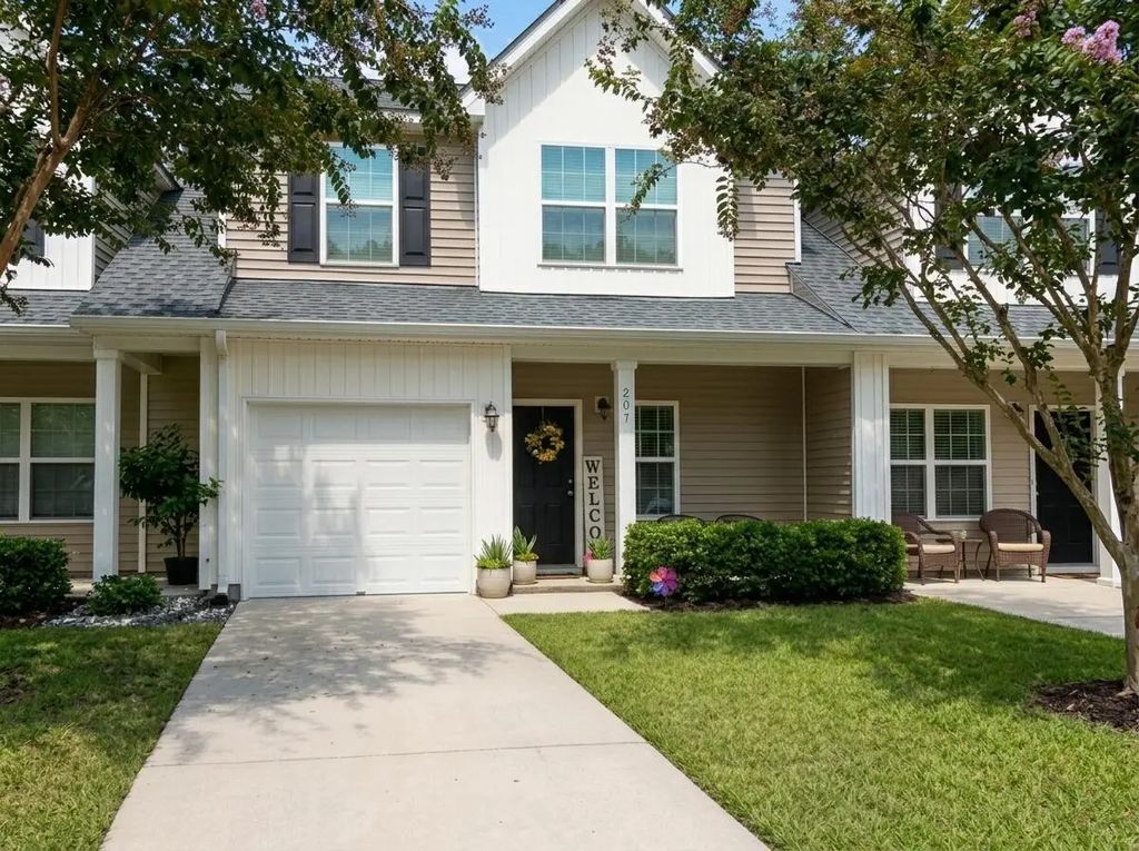 207 Buchanan Circle, Goose Creek
