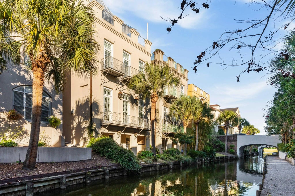 35 John Galt Way, Mount Pleasant