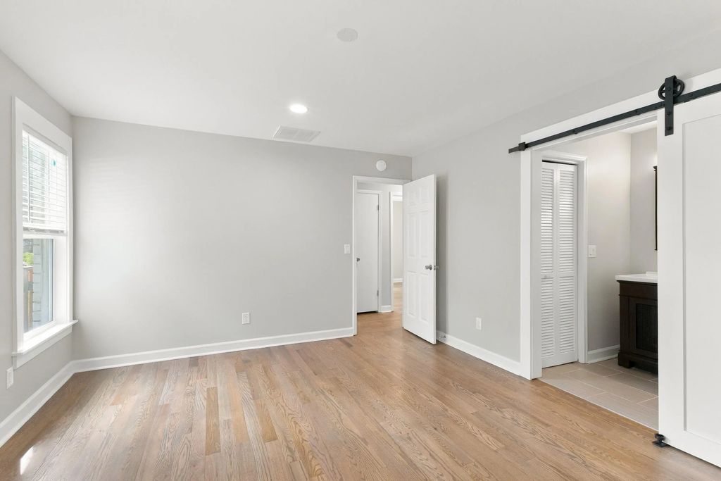 111 Flicker Lane, Summerville