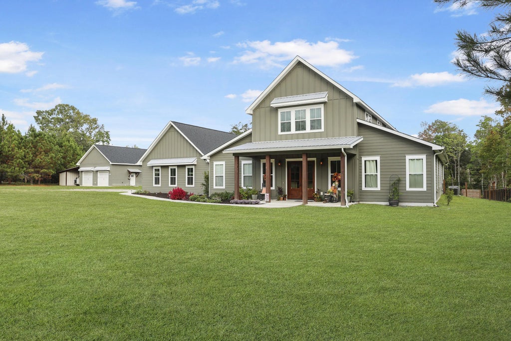 1254 Doctor Evans Road, Moncks Corner