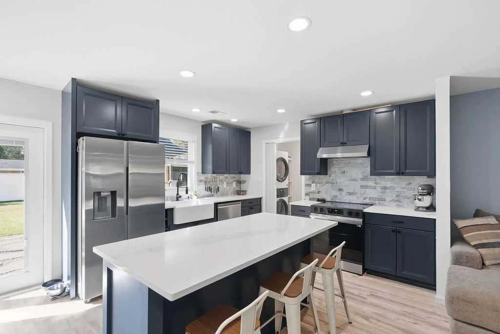 103 E Gustave Court, Summerville