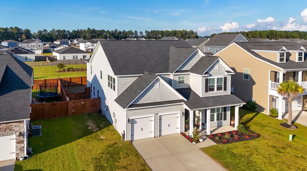 206 Honey Horn Drive, Summerville
