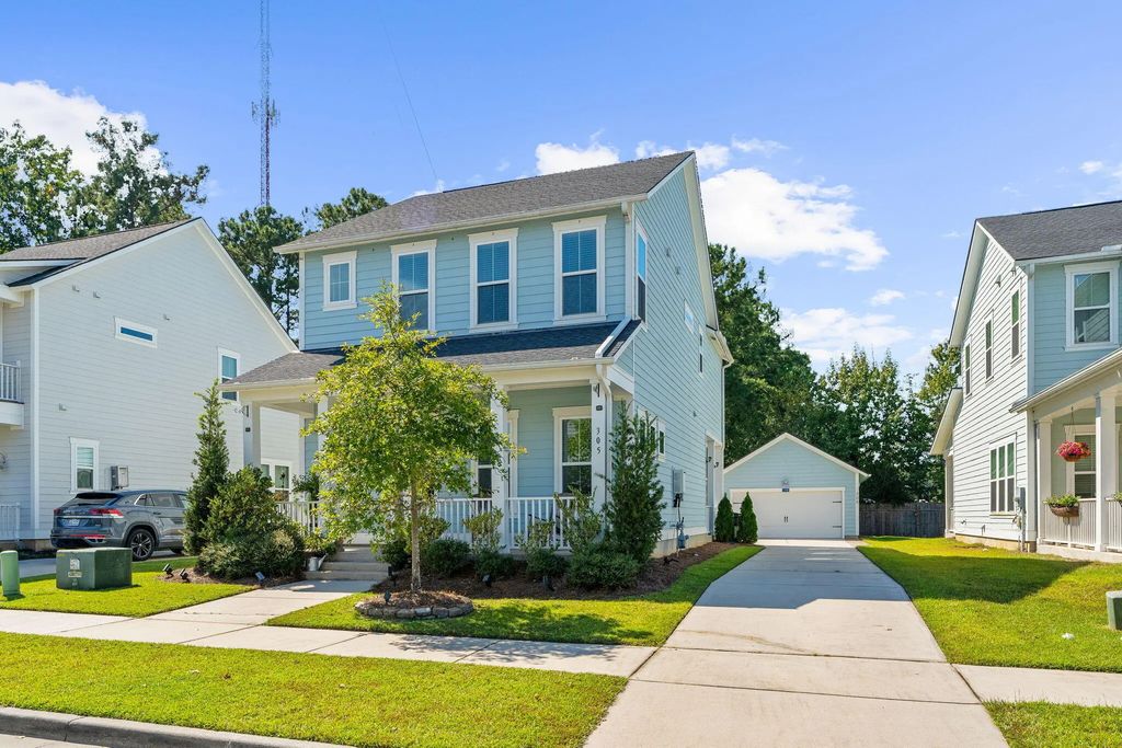 305 W Respite Lane, Summerville