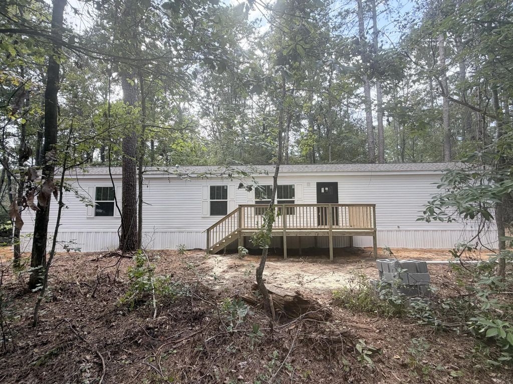 911 Poling Lane, Round O