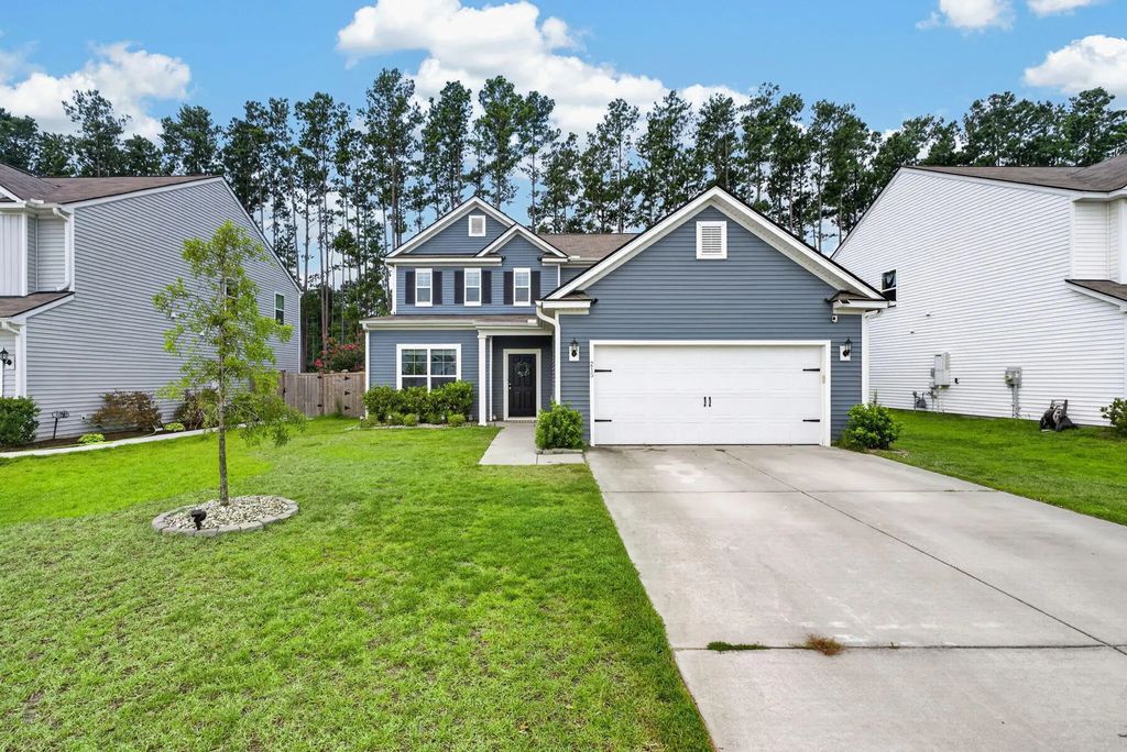 215 Shadybrook Drive, Summerville