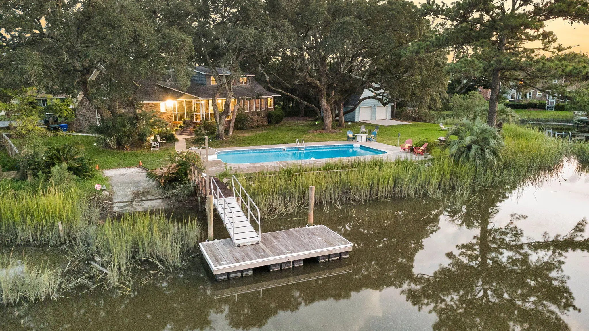 Photo of Listing #25025077