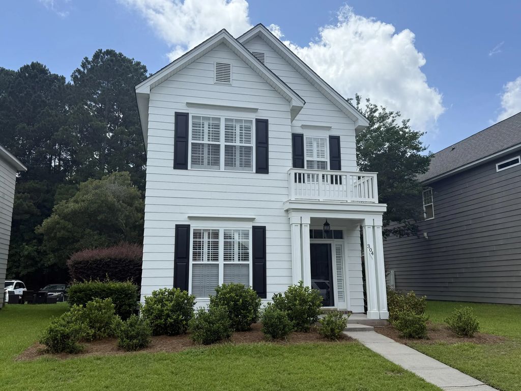 304 Pimpernel Street, Summerville