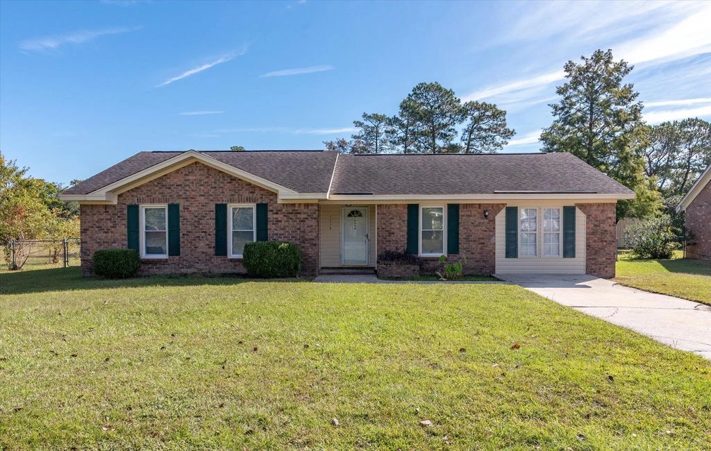 1318 Hampton Drive, Summerville
