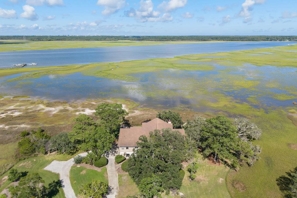 2450 Kemway Road, Johns Island