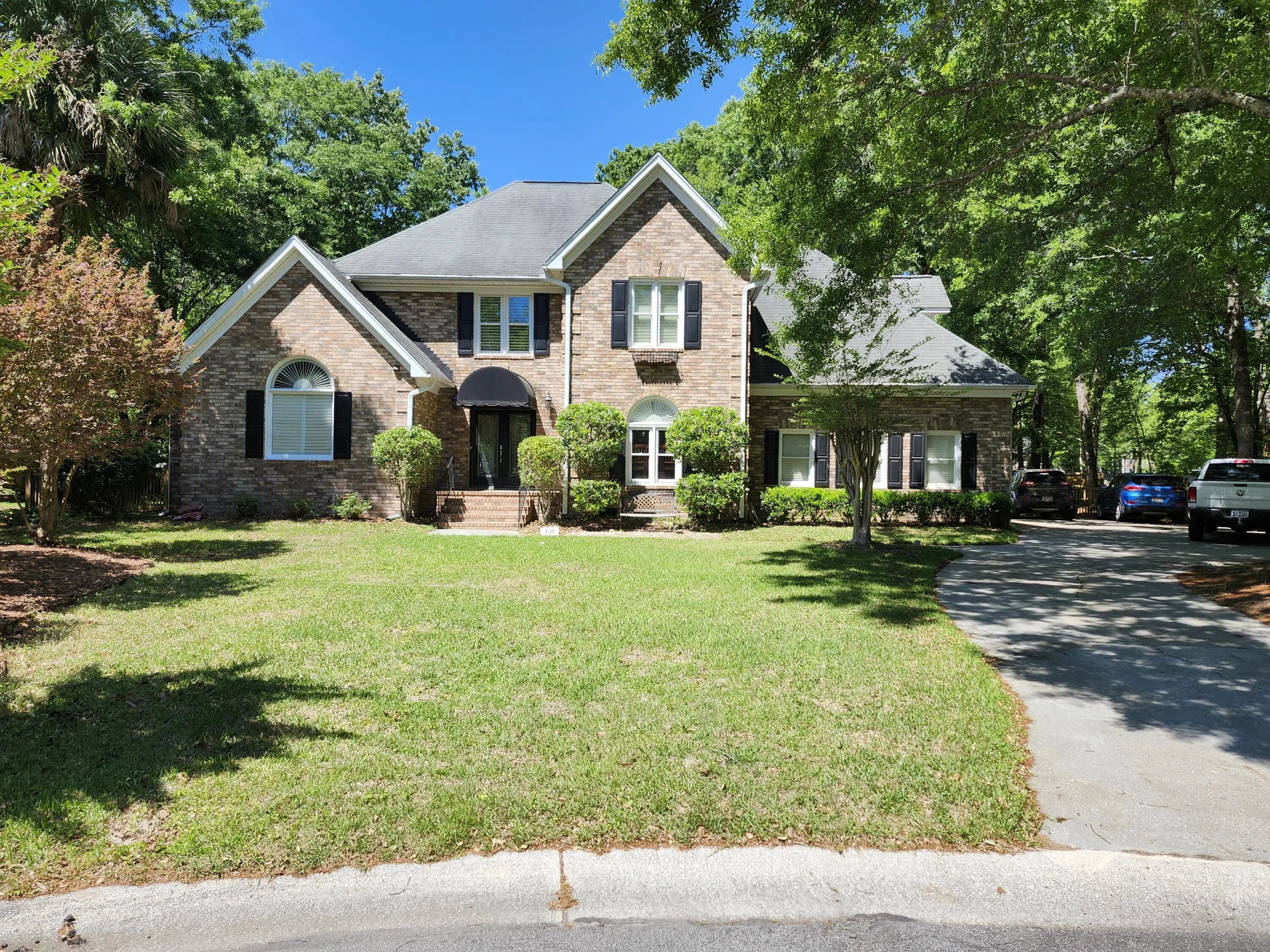 Photo of Listing #25010877