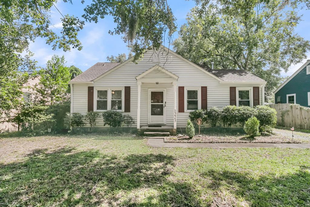 1223 Yeamans Hall Road, Hanahan
