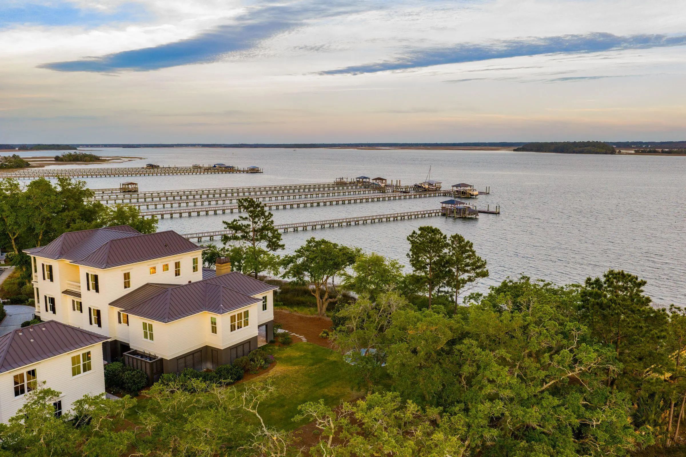 401 Wayfaring Point, Daniel Island, SC, 29492