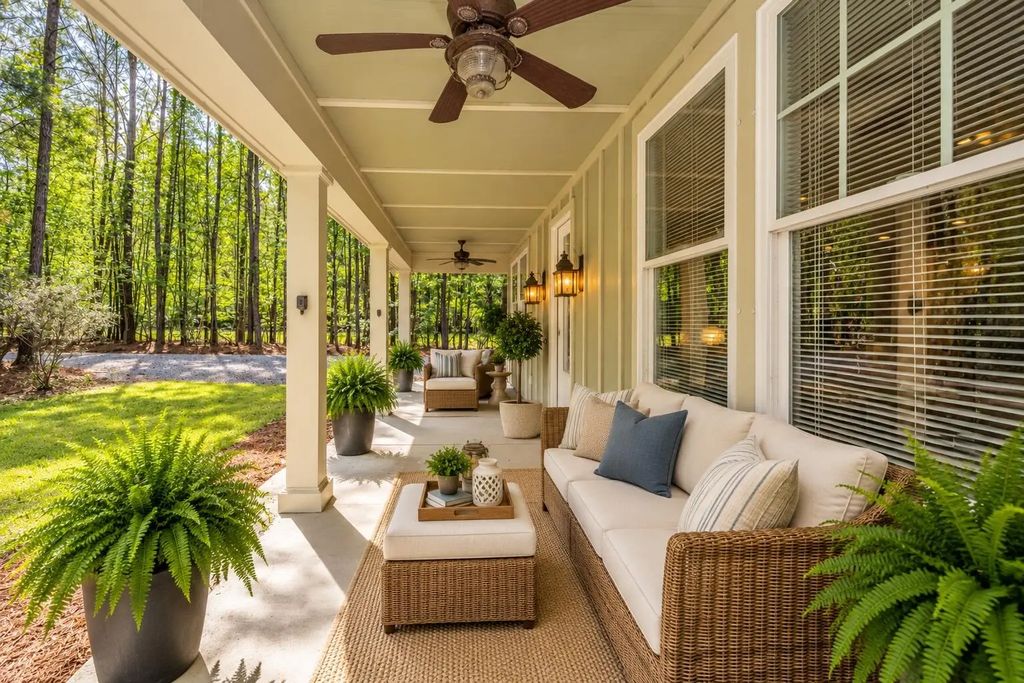 6037 Chisolm Road, Johns Island