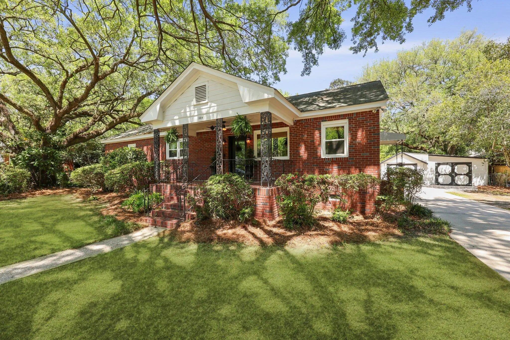 Photo of Listing #25010661