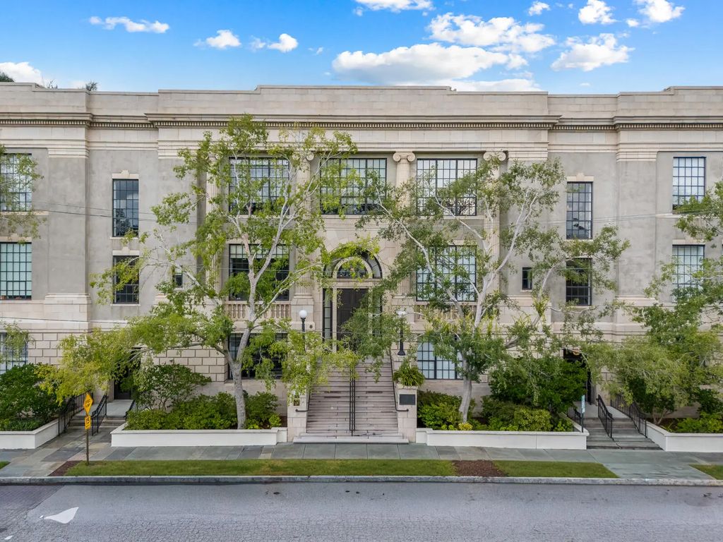 3 Chisolm Street Unit 203, Charleston