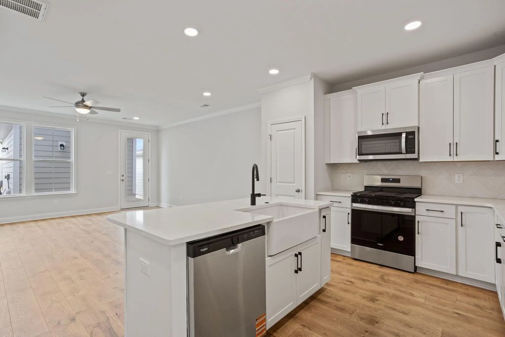 224 Lake Greenwood Boulevard, Greenwood